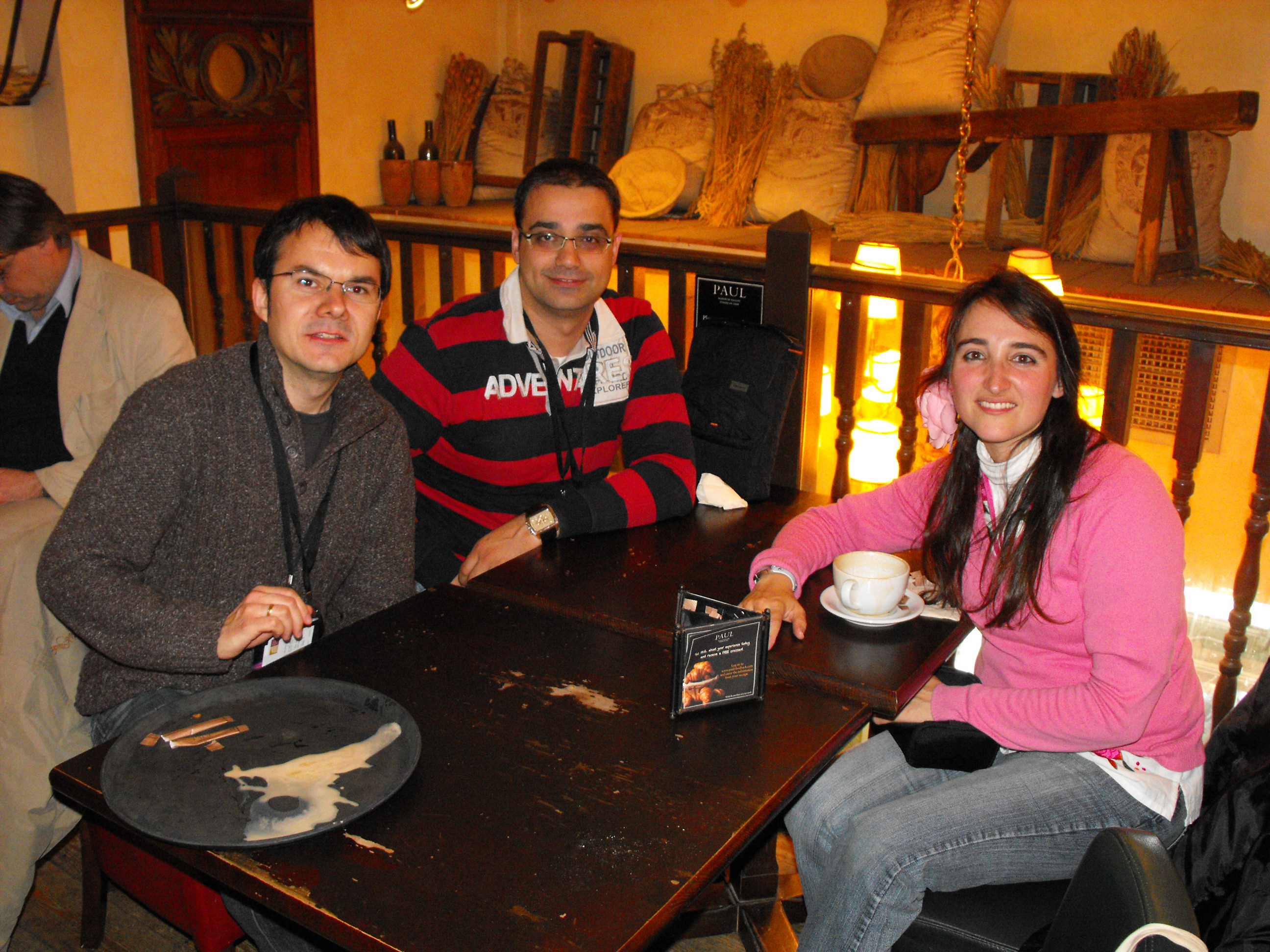 Amador Jairo_y_Aida_HTB_coffee_break